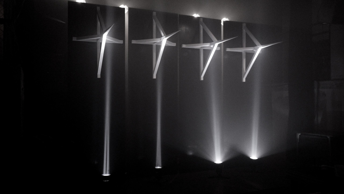 Untitled (Four Spiked Pannels), 2025wood, varnish, 4 modules, 80 x 250 x 90cmskulpture during concert of: Ultrademon, Wounder, Gotgha, organised by: Endless Bazaar 12.12.25photo: Jo-Ann Rysershort clip of the event:&nbsp;https://vimeo.com/1153640472?share=copy&fl=sv&fe=ci